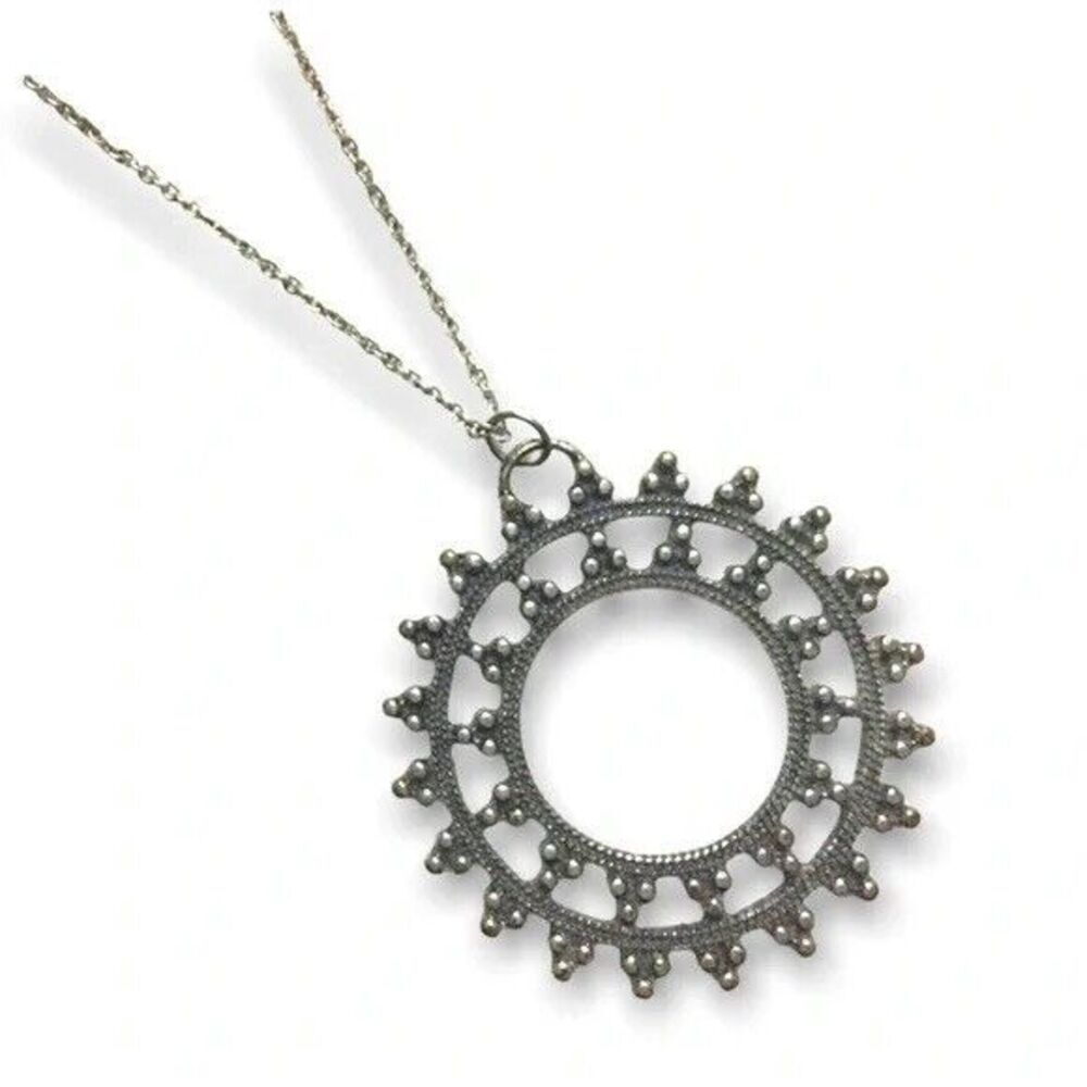 Sun Medallion Pendant Necklace 28in Silver Tone Cable Chain Spring Clasp